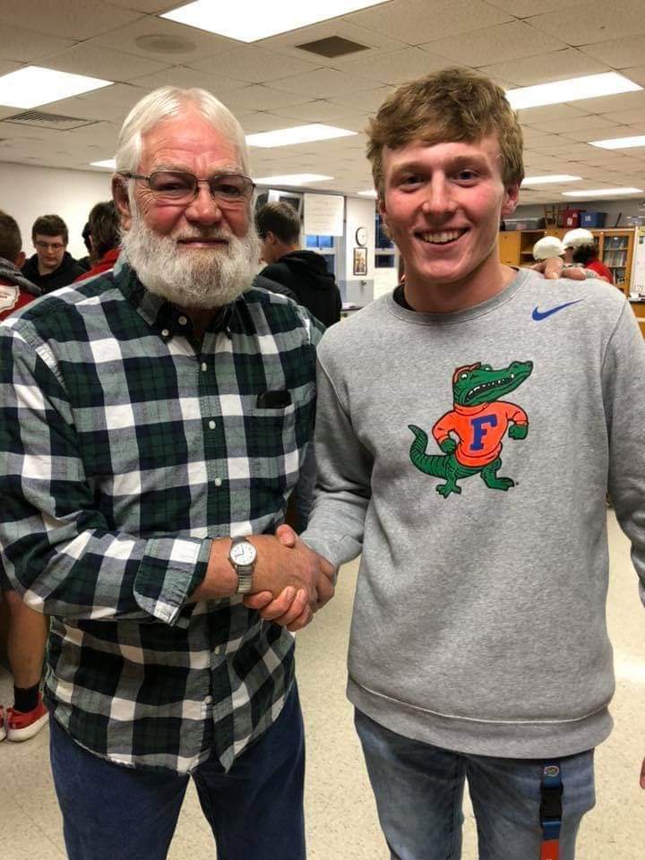 PH_FOOTBALL_PH's tweet photo. Duane Bowman was an exceptional individual! The Prairie Heights community lost a good one! Duane was always a very supportive man to the youth of our community, and of many things in our community! 
#belikeduanebowman https://t.co/EjZi6EXNzW