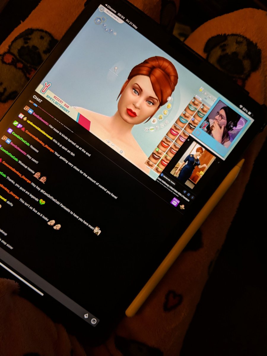 bonschweetz_'s tweet photo. I've been watching dieter play Sims for hours and I now really really want Sims 
@ConcreteDonkey love u https://t.co/U2vSI3aqs2