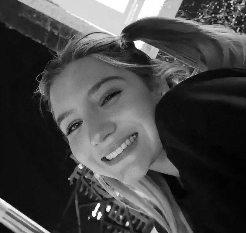 dixiesgfs's tweet photo. God knows you and he loves your life!! thank you for everything babe, ilysm and forever; u helped me a lot and I’m so grateful for everything.
#hereformads <3 @mads_lewis @madslewisspace https://t.co/HLN8PKb98y