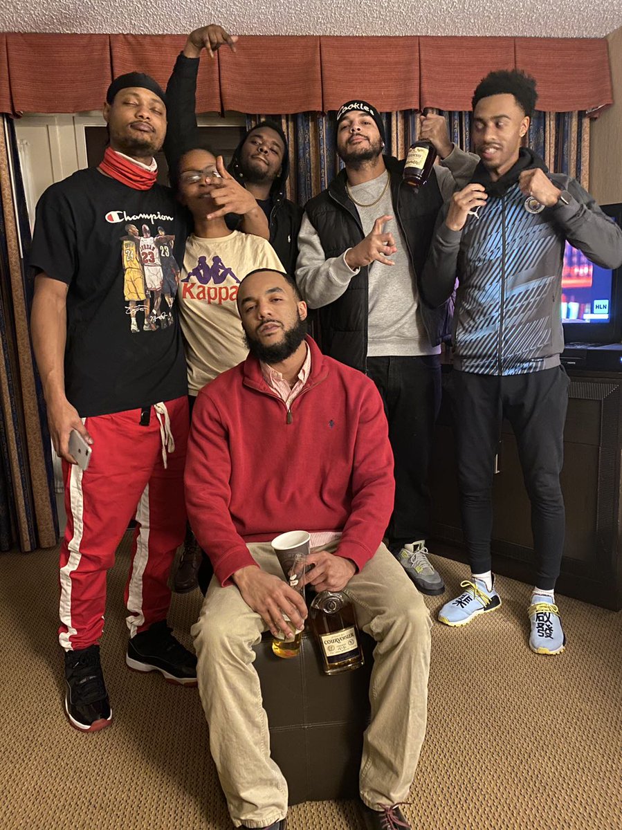 00Cmoney's tweet photo. Gang💯🙏🏾✊🏾 https://t.co/EG0re3mc5H