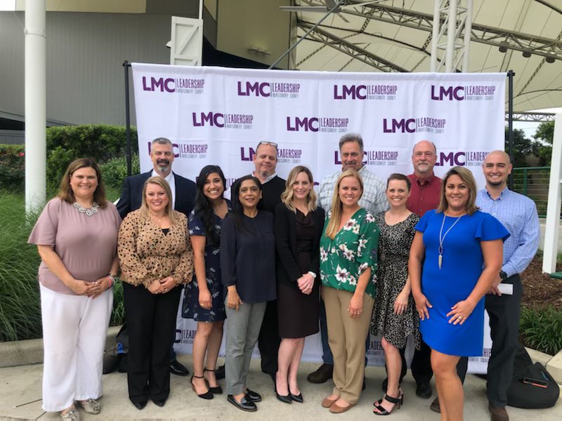 LoneStarHealth's tweet photo. Congrats to our COO Heidi Bunyan on graduating from Leadership Montgomery County today! οΏΌ
#lonestarfamilyhealthcenter #lonstarfamily #leadership #leadershipmontgomerycounty #lmctx #graduation #lmcclassof2021 https://t.co/6S0Bunkqcr