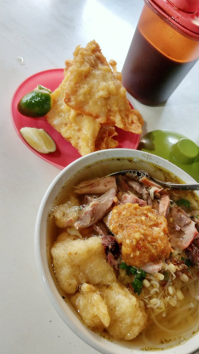 nksthi's tweet image. Sayang banget sama kamu ❤