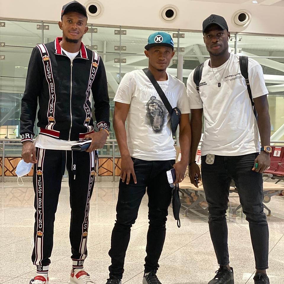 Mukandyla's tweet photo. Honest and pro players who doesn't cheat people. It was not easy after 5 months in Congo. They got insulted ppl doubted them but God is loyal. Enjoy guys and only God can judge you. Soon to the 🔝 https://t.co/ksSPgGJxai