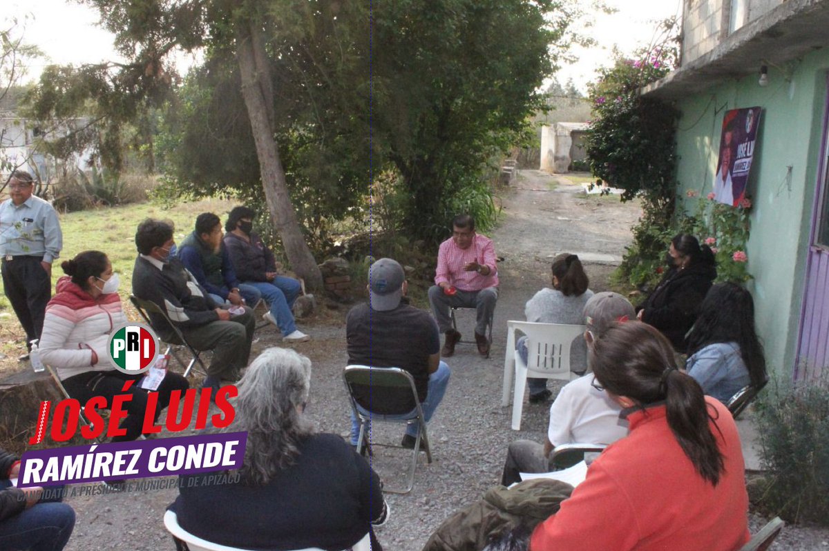 JLRamirezConde1's tweet photo. Me reuní con mis vecinos de Santa Anita Huiloac y la falta de servicios públicos y la inseguridad son la problemática que por años han sufrido en esta comunidad. Me comprometí con ellos a trabajar juntos y mejorar las condiciones de vida en la que viven las familias Apizaquenses. https://t.co/W68V6tK4bj