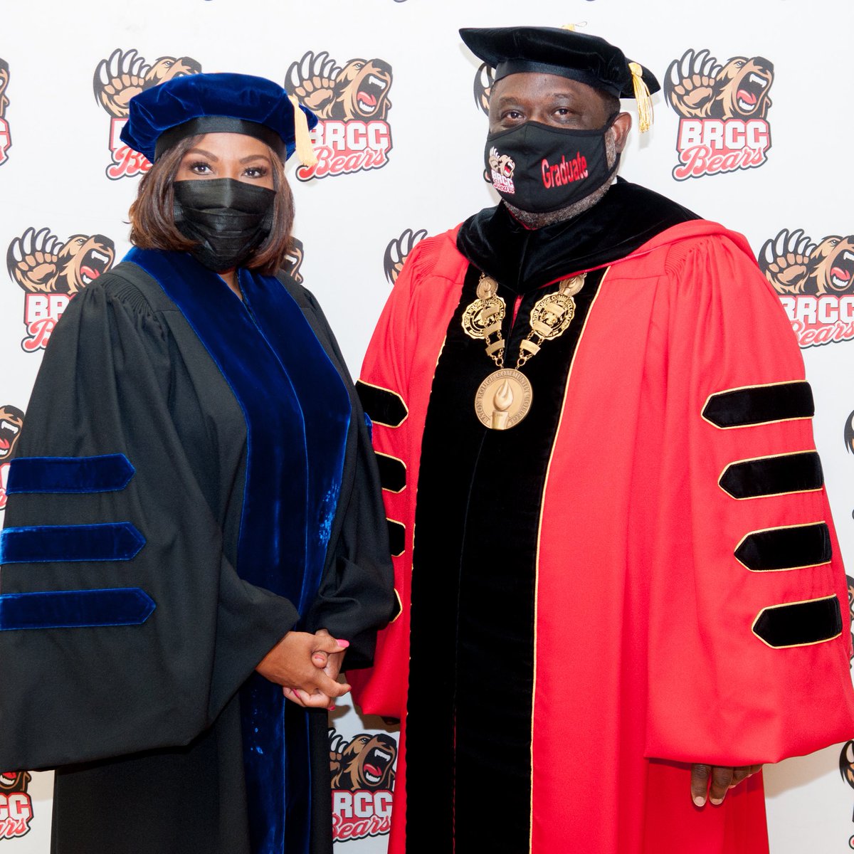 Dr. Willie E. Smith (@drwillieesmith1) on Twitter photo Thank you <a href="/MayorBroome/">Sharon Weston Broome</a> for serving as our commencement speaker today and for encouraging our graduates to continue pushing themselves beyond the bounds of their dreams to achieve new heights! #MyBRCC #BRCCGrad #BRCC21 Thank you <a href="/MayorBroome/">Sharon Weston Broome</a> for serving as our commencement speaker today and for encouraging our graduates to continue pushing themselves beyond the bounds of their dreams to achieve new heights! #MyBRCC #BRCCGrad #BRCC21