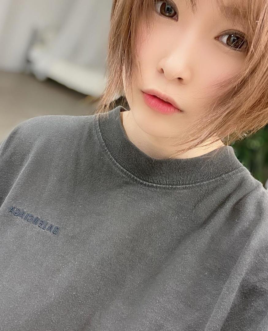 Nov50827's tweet image. 謎の手笑