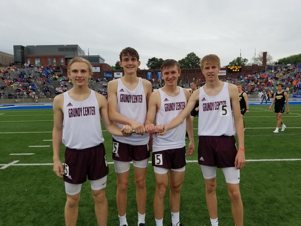 Grundy Center boys 4x800 brings the smoke to win the first section and ends up fifth in 1A, time of 8:22.82. Brennen Sager, Tyler Venenga, Soren Cleveland, and Kenny Day. #iahstrk