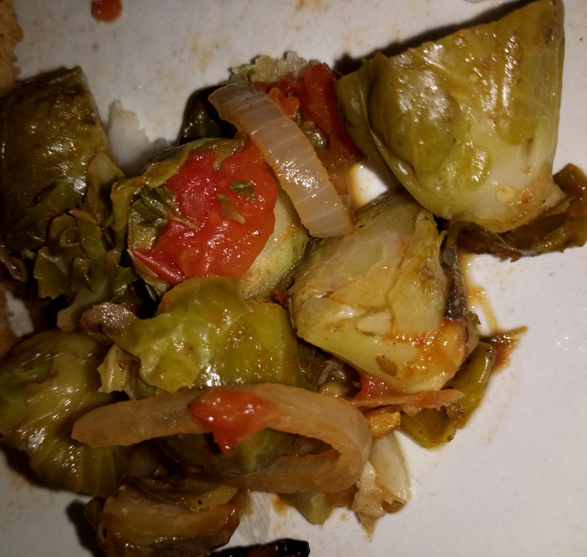 exagereando's tweet photo. Terminamos este día de M... (Les dije que estaba de mal humor desde las 8.20 AM no??) Cocinando unos ricos #repollitos de Bruselas 
Iuuuuuupi https://t.co/PmKRSiHCHG