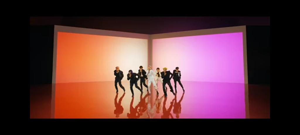 8smeur_funduuuh's tweet photo. OMG!!! I CAN'T 🤤😻 #BTS_Butter #방탄소년단 #HappyButterDay  #BTSARMY https://t.co/fHuNRM96Lx