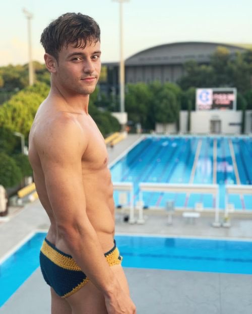 Happy birthday Tom Daley. Thanks for serving up all your thirst traps . Thread  