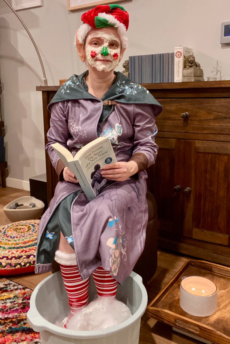 GottaBeCrazy2's tweet photo. #GISHMAS 2020 #Item46 S-elf care matters. Show us one of Santa’s elves getting pampered. #GISH https://t.co/GVyWwbSHhh