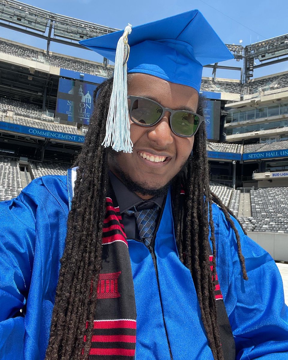 Today I graduated from college, the day before I turn 22 y/o. 
- Magna Cum Laude grad
- Major: Visual &amp; Sound Media
- Minor: Journalism
Looking forward to starting this new chapter in my life, despite not yet knowing where that may leave me. 😌🤟🏾 #SetonHall2021