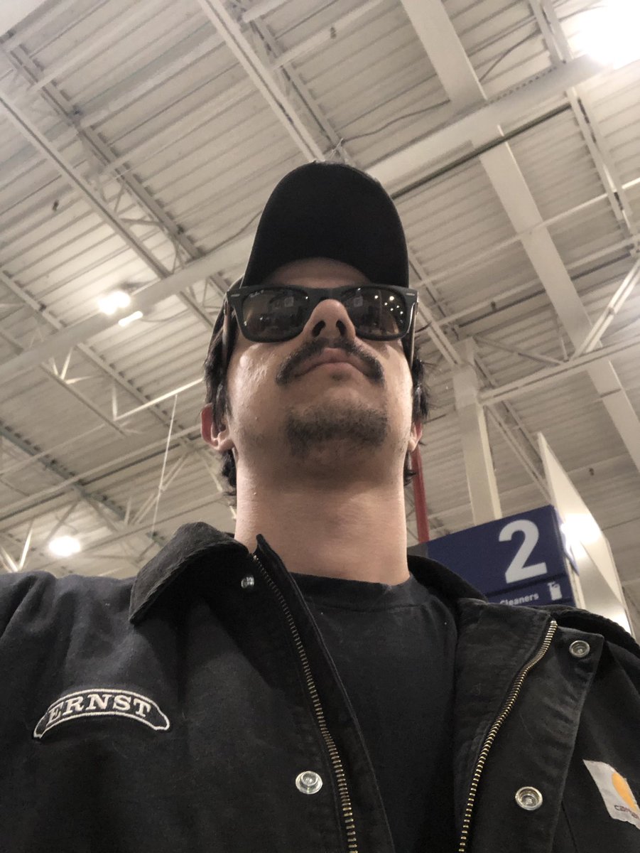 eric_nasset's tweet photo. @DeaceProducer checking in from Lowe’s near Salem Oregon. No mask, no papers, no hassle. #dailydefiance https://t.co/0nEyf55Gjr