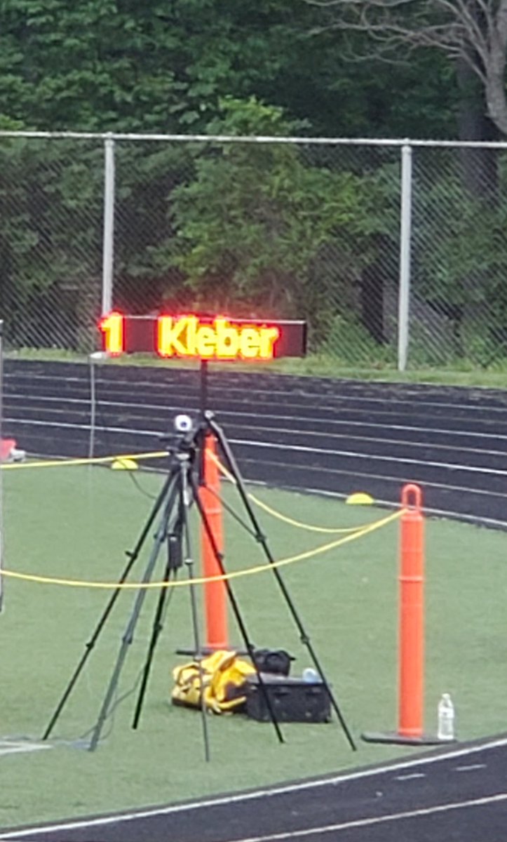 reedy_alicia's tweet photo. Celebrate tonight for a job well done! Man, it was a great meet! I know Grant and Grandfather are happy, too! #sectionalchamps #angelsaresmiling https://t.co/sHI0QQKppJ