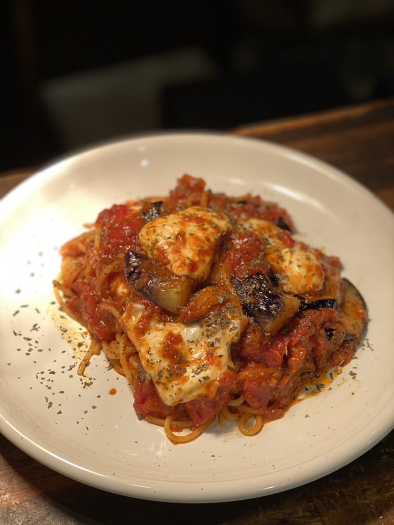 仙台パスタハウス 平井スパゲティ ナスとモッツァレラの香草トマトソース ランチ限定パスタです 4種類の香草が自家製トマトソースの風味を引き立ててくれてます モッツァレラチーズ チーズ 仙台ランチ 仙台ディナー 仙台 仙台駅前 仙台駅近