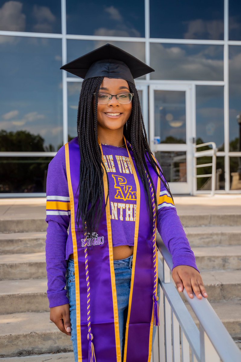 imperfectlex97's tweet photo. On May 15th, 2021 I Graduated from Prairie A&amp;M University 💜💛All that hard work finally payed off! I made the Deans list twice and I’ve also received academic honors. I can’t thank nobody but God ❤️🙏🏽 #Pvamu21
Shot by: @nadishotme 📸 https://t.co/PiffKRBQuS