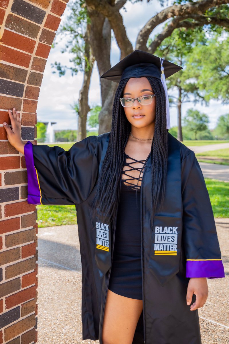 imperfectlex97's tweet photo. On May 15th, 2021 I Graduated from Prairie A&amp;M University 💜💛All that hard work finally payed off! I made the Deans list twice and I’ve also received academic honors. I can’t thank nobody but God ❤️🙏🏽 #Pvamu21
Shot by: @nadishotme 📸 https://t.co/PiffKRBQuS