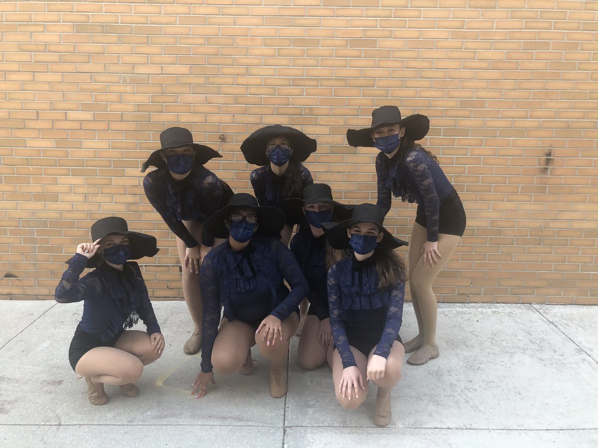 Ehs_Dance_Team's tweet photo. It’s the end of an era🤯 So proud of our All County dance girls and the way they performed at the All County Showcase! Way to make our last performance of the season truly one to remember 💛🎉👯‍♀️
#Dance #allcounty #wildcats #lasttimebesttime #LastDance 
@EsteroHS https://t.co/usmGcq55m2