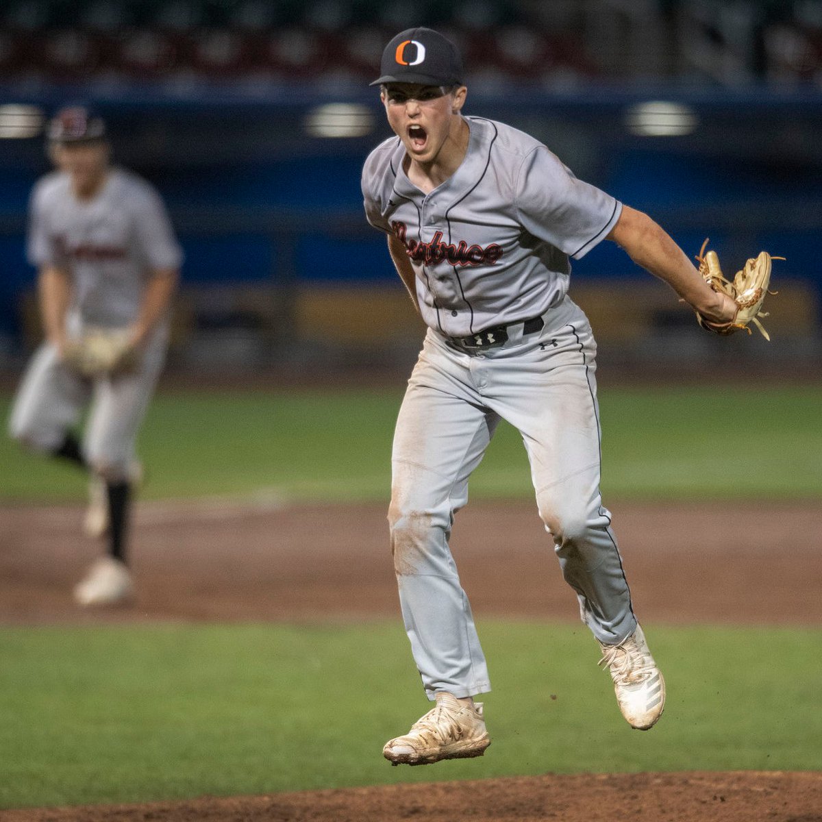 PrepExtra's tweet photo. 🏆🏆🏆

Here's what winning a first state title looks like at Werner Park in Papillion, where Beatrice (@BeatriceBasebal) defeats Norris to win the Class B title as a wild card #nebpreps 

More photos: https://t.co/2jei2QXhz0 https://t.co/4TNJeeoj2q