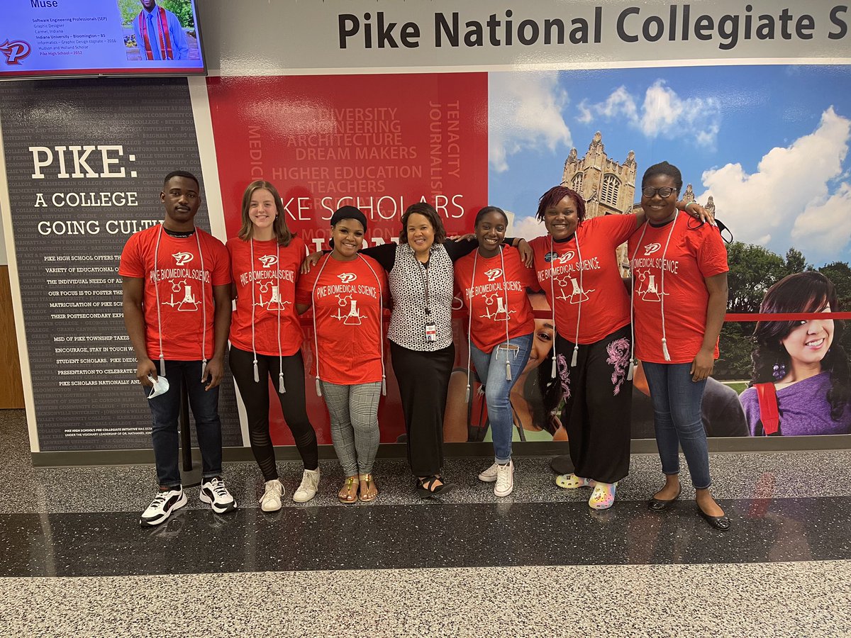 HosaPike's tweet photo. Pike HOSA Seniors 2021!  Go get it!❤️ https://t.co/Ukx1S7jCUP