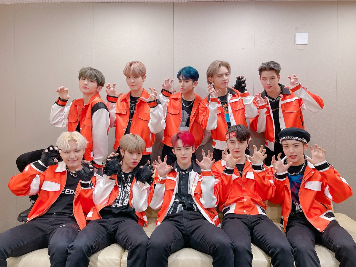 luvrniel's tweet photo. guys there’s a group called to1 who just had their redebut today and they took this photo in honor of HOSHI, please check out their song as fellow hoshi lovers 😁😁

mv: https://t.co/6XMUlHBes9 https://t.co/3DSbA3hc5E