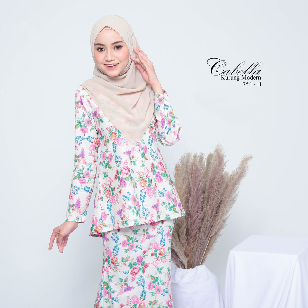 Linastylis's tweet image. CABELLA
 LIMITED STOCK‼️
Size : S,M,L&amp;amp;XL
RM89

Untuk order terus whatsapp 017-3260546 stock sgt terhad siapa cepat dia dapat😭🙏

Nak baju Kurung free je min kasi, Rt tweet ni &amp;amp; follow @linastylis nnti min umum pemenang😘