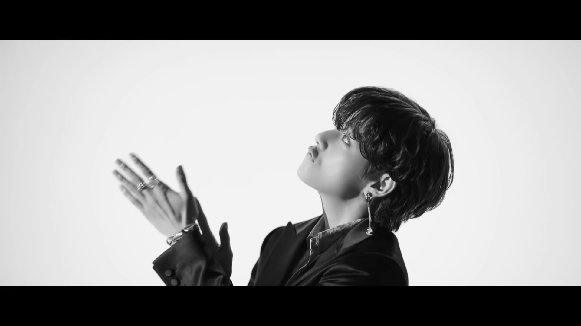 V 'TYPE 1' – BTS JAPAN OFFICIAL SHOP