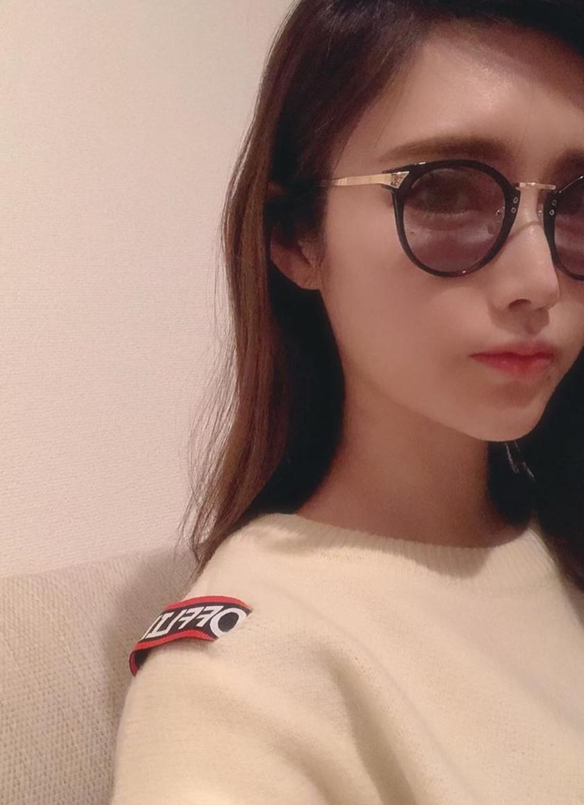 Mate69140's tweet photo. この日はヘアメンテナンスしに https://t.co/7wfi8L6D7J