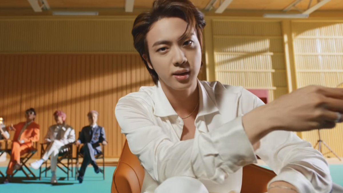 seokjinfile's tweet photo. kim seokjin for butter is the best thing to have ever happened https://t.co/0bXmhcDH6k