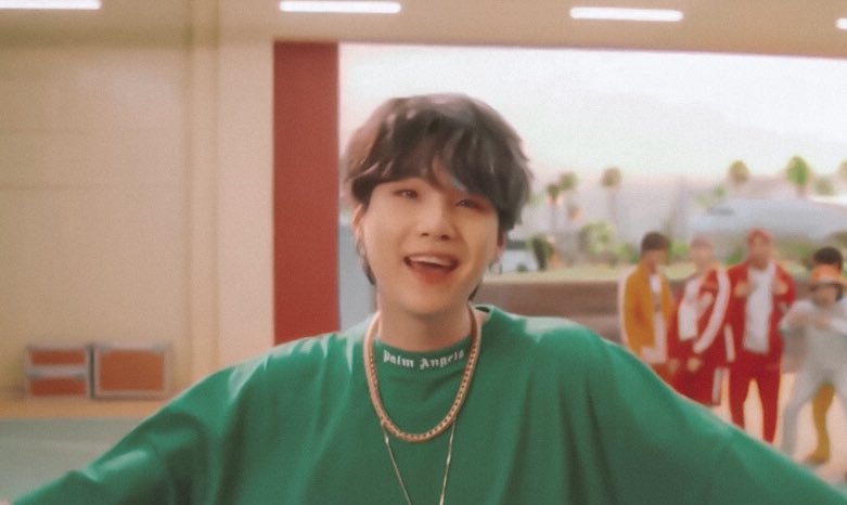 agustdfms's tweet photo. I’m so in love with them https://t.co/TK8cfMNU5g