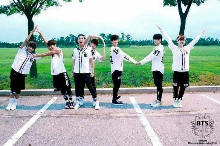 lelloroaMimi's tweet photo. ESTOY LLORANDO, LOS AMO DEMASIADO
#BTSBackWithButter  #SmoothLikeBTS 

ANTES                                        DESPUES https://t.co/Jx51g7JDEt