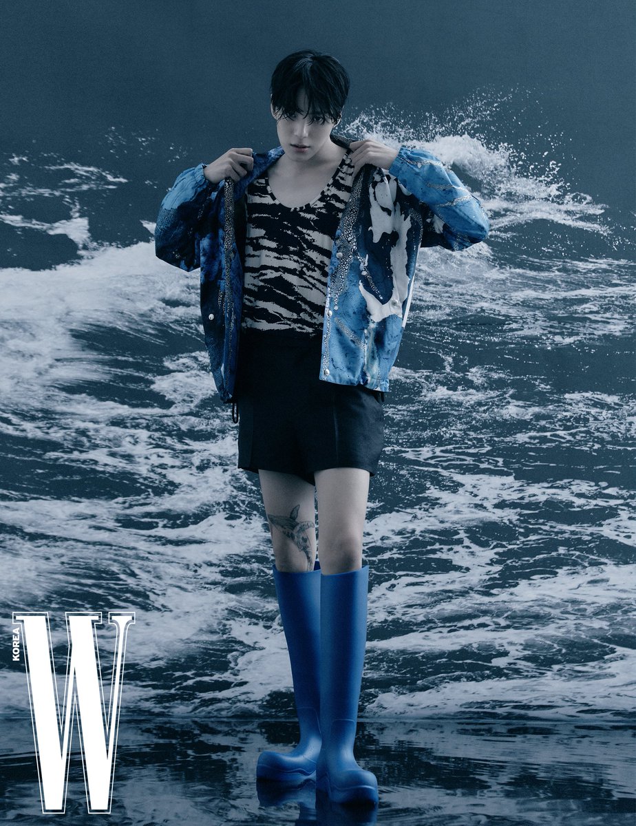 OfficialMONSTAX's tweet photo. 📸
#몬스타엑스 #민혁 
#W 6월호 화보

@wkorea
#MONSTAX #MONSTA_X
#MINHYUK #더블유코리아 #더블유 https://t.co/82cHbFAg7c