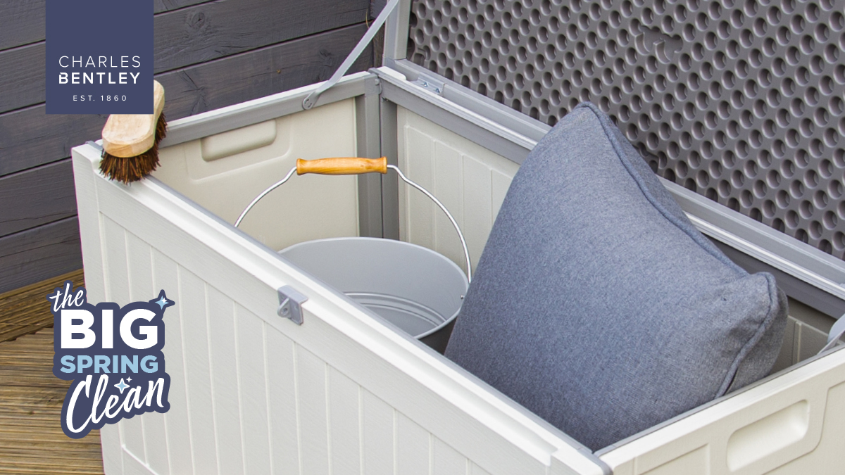 charlesbentley's tweet photo. Need garden storage for your BIG Spring clean? https://t.co/Xfq5KLjD3W Our garden storage box is the ideal storage solution, perfect for power tools, furniture cushions, accessories and much more! #Storage #Protection #OutdoorStorage #Sheds #TheBigSpringClean #CharlesBentley https://t.co/qhv4WrBVsO