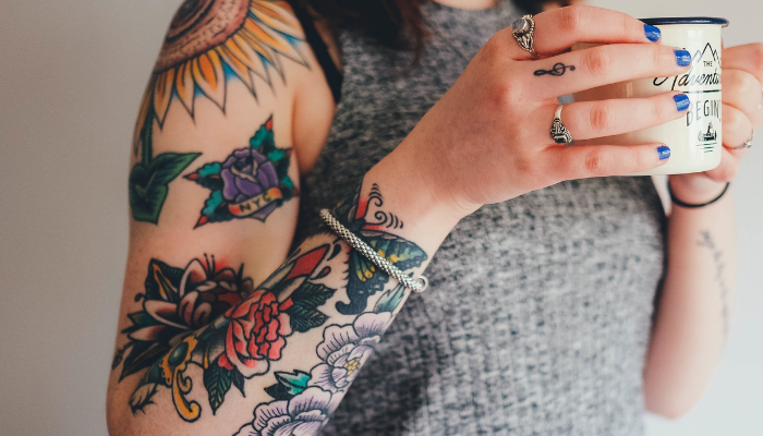 EU_IPO's tweet photo. Did you know tattoos 🌹 are eligibile for #copyright protection?

Although the law is ambiguous, recent court decisions have backed tattoo artists in their claims over the unauthorised use of their works. 

To learn more about copyright visit our FAQ page: https://t.co/egHiqMGMgz https://t.co/YGqDm0sopc