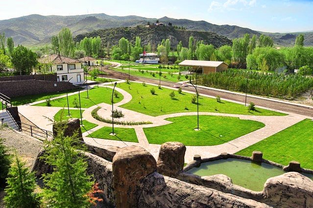 Kırıkkale'nin en huzurlu yaşam alanlarından Obaköy 🍀

#Obaköy #YeşilVadi #SizeEnYakınRota #Kırıkkale