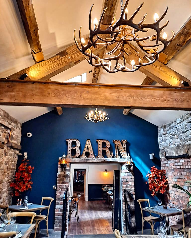 Join <a href="/ruthtelford/">Ruth Telford</a> for #RibbleValleyLife from 12-1pm this #Friday - joined by Ann Lord talking travel from <a href="/artisan_escapes/">Artisan Escapes</a> #Whalley and Becky and Jamie who are the owners of the <a href="/BlackBullLangho/">Black Bull</a> - all including great music to kick start your weekend! #Lovelocalradio #chat