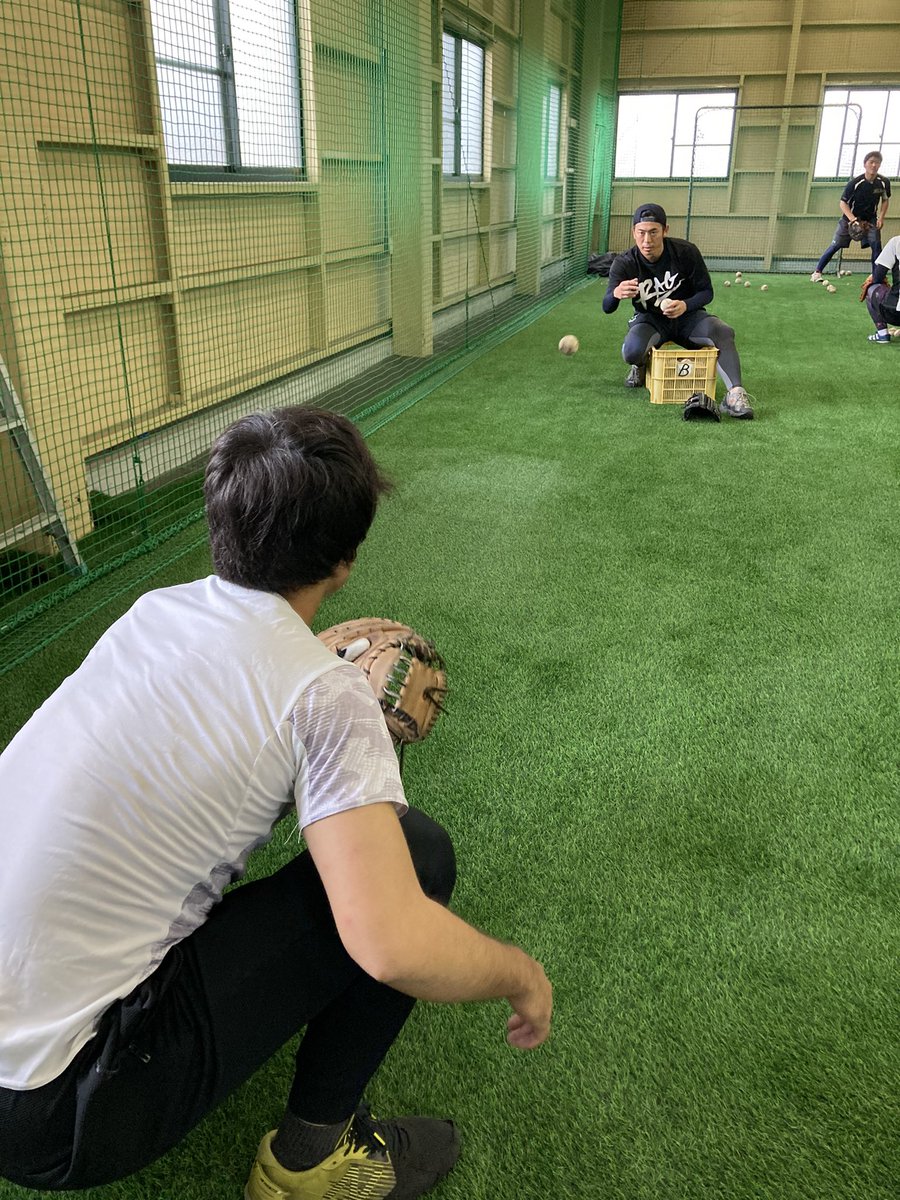 日本プロスポーツ専門学校野球部 本日は雨の為 室内練習でした 日本プロスポーツ専門学校 リーグ 社会人野球 独立リーグ プロ野球 高校野球 大学野球 スポーツトレーナー トレーナー資格 トレーニング 専門学校 進路 高校卒業 硬式野球