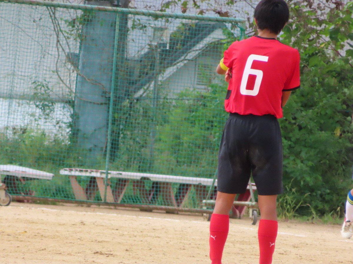 pdsgroup313's tweet image. 【PDS Group メンバー紹介】
〜9代目幹部 西川雄翔〜

加入約3ヶ月、真面目担当の西川雄翔さん✨

何事もきっちり丁寧にこなす

高校時代はサッカー部で当グループフットサル部の復興を掲げる

夢はサッカーの
学生チームでのトレーナー

そう、彼はMr.サッカーなのだ

#PDSGroup 
#学生トレーナー団体