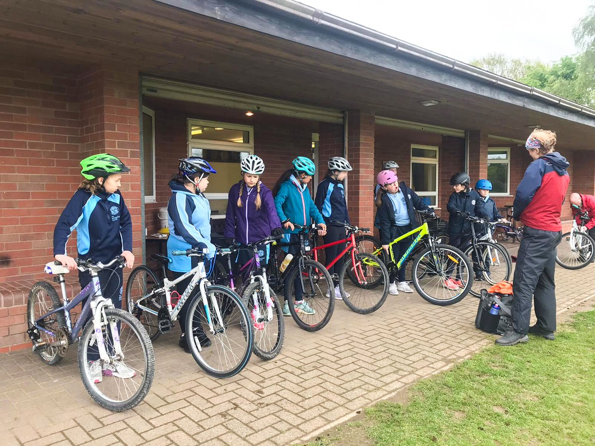 Kingsley_School's tweet photo. Year 6 are braving the blustery weather today on their @BikeRightWM course, learning to ride safely and confidently to national standards. It certainly looks like they've been a fun and action packed day so far! #KingsleyPrep #BikeRight https://t.co/Jt79SczUvn