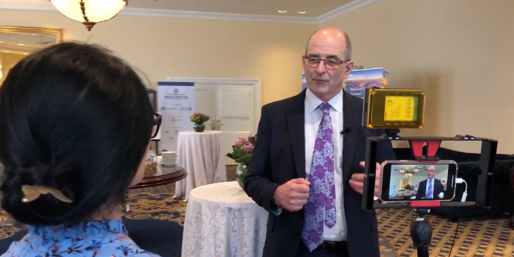 Do you have footage of #interviews with key individuals from your industry sector? Why not collate it all together in one professional #video to showcase positive feedback? Binumi Pro can do this for you. Get in touch by 📞+44(0) 20 7700 3632 or visit binumipro.com