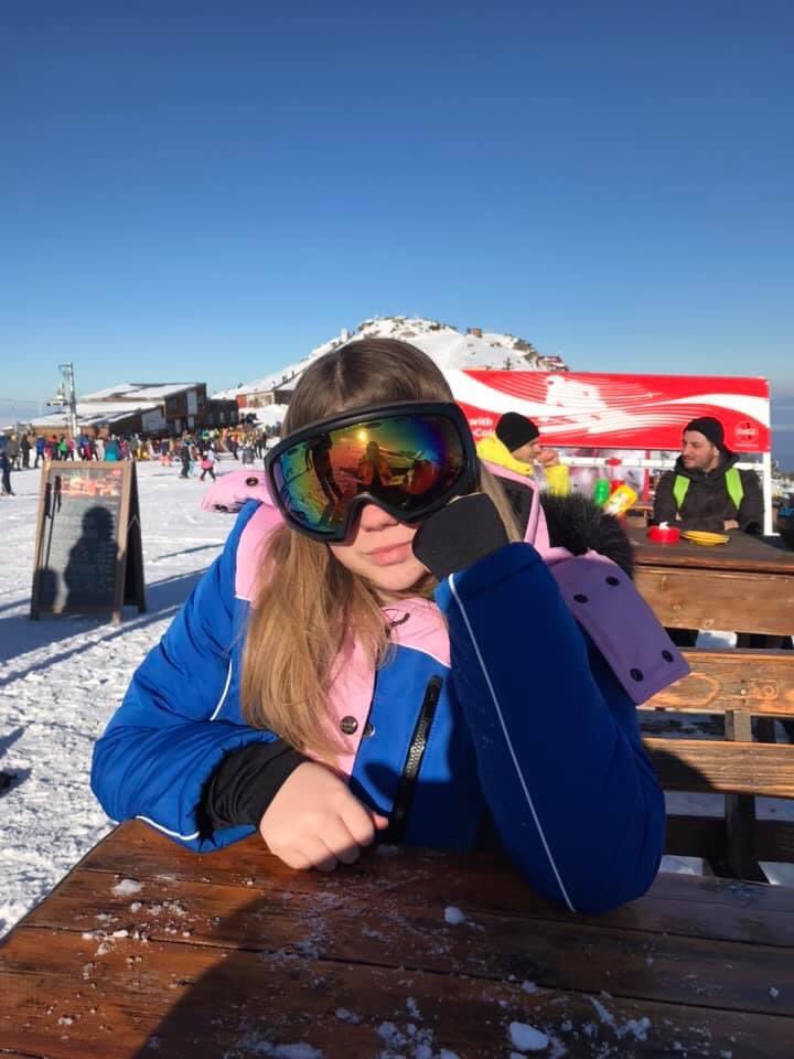 Happy 19th to our awesome Travel Co-ordinator Maisy...

Smashing customer service, quotes and processing bookings and now getting to grips with the joys of customs clearance 👌

You’re doing a great job Maisy, happy birthday and enjoy your day off

Love Bagsy x