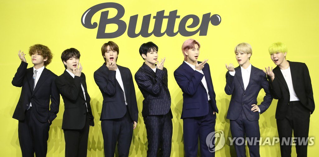 BTSunniesshop's tweet photo. Let’s have QUICK GA ends at 12nn tomorrow 💜 

1 winner of MCDO Korean Burger Meal via FP 🍔

MUST be following us
RT &amp; Like this tweet
Tag your army friends and comment a photo of the platform where u stream. 

#BTS_Butter 
#SmoothLikeButter 
#BTS
#BTSARMY 

@BTS_twt 💜 https://t.co/Y6yCxAAi1k