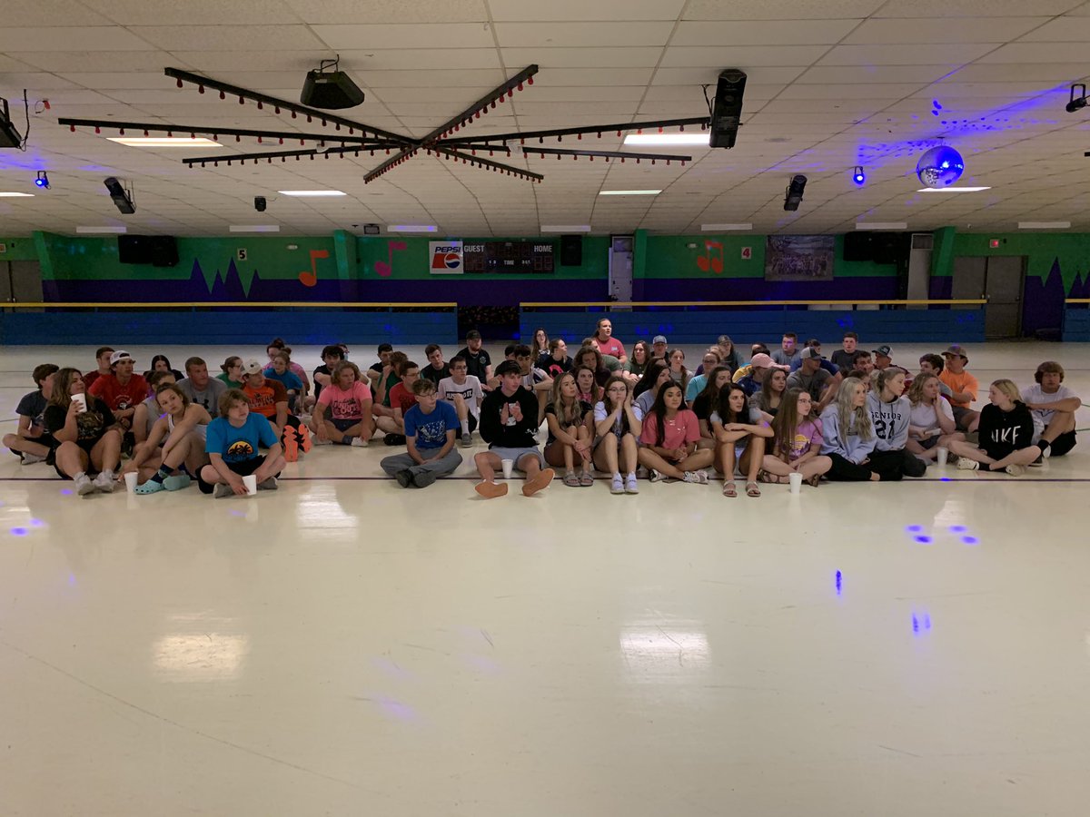 <a href="/Palmyra_R1/">Palmyra R-1 Schools</a> Class of 2021 winding down Project Graduation at Scotties Fun Spot sponsored by Palmyra Kiwanis Club.