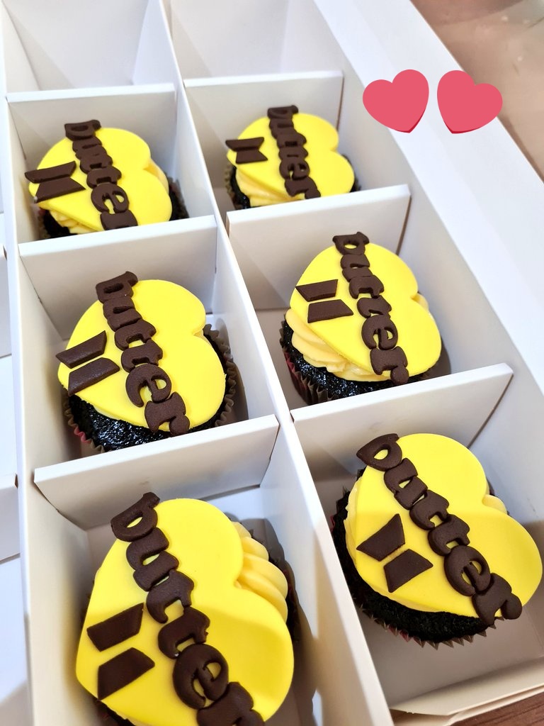 Josiekisses's tweet photo. #HappyButterDay #ButterOutNow #BTS_Butter #ButterToday

🤗💜 I really love Butter, your new song @BTS_twt. It was so much fun joining the premiere earlier. 🤣 I had these cupcakes made for today. It tastes good too.
Thank you Bangtan for being so cool, undaunted and brilliant! https://t.co/RQ6Wo0eIi7