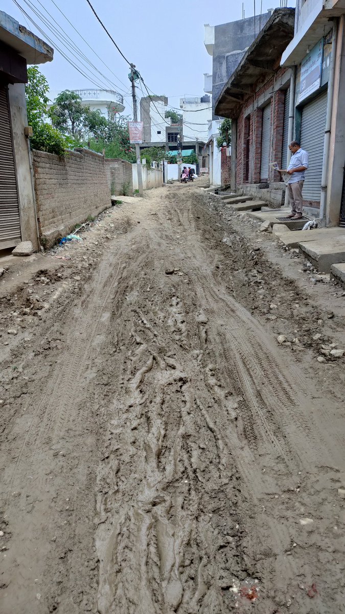 Sushant___Anand's tweet photo. Condition of Ceo Office road is worse.Driving vehicles is a different aspect but it is very difficult to even walk on the road.District administration please pay your attention towards it.This road connects Ceo office and Social welfare office.
@indukanwal @udh_official @udhadm https://t.co/hicUcS9geo
