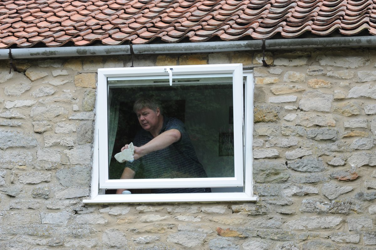 Make spring cleaning easier, with our tilt and turn windows! Head to our website to learn more about our casement, French, and Tilt and Turn windows! polyframetrade.com/casement-frenc…