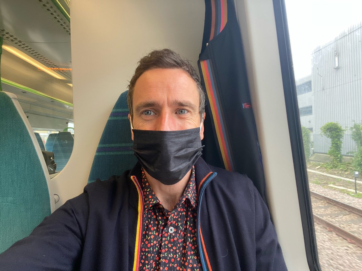 Back into London again this today.  Helping clients, existing and new, with their return to the workplace strategy, planning and design. But come on Summer 😎 Show yourself!  #workplaceexperience #workingfromhome #workplaceculture #workplacestrategy #workplacewellbeing