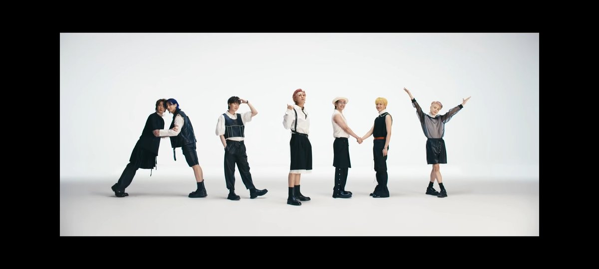 RazanShanan's tweet photo. ARMY... Army was written by the band I loved (BTS)💜💜💜💜💜💜💜💜💜💜💜💜💜💜💜 https://t.co/qnrUisNUHU