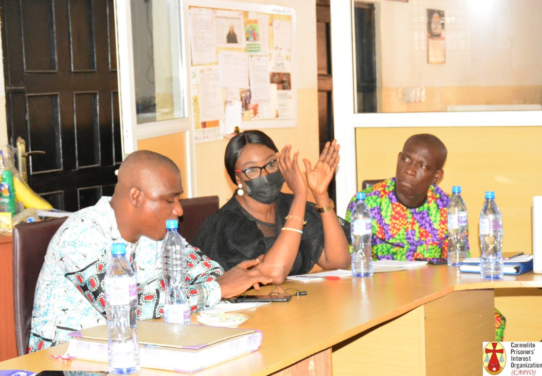 capionigeria's tweet photo. #CAPIO Nigeria yesterday, 20th May 2021, held an ACJL stakeholder Planning Meeting for the effective implementation of the 3rd year of the ACJL project
In attendance were representatives of the Ministry of Justice, @CorrectionsNg, Ministry of Chieftaincy Matters
#042acjl #enugu https://t.co/CnrIm4yRpF