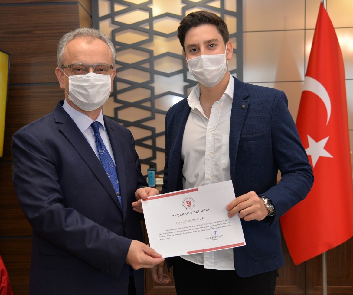 ⬆️<a href="/KTUNEDU/">Konya Teknik Üniversitesi (KTÜN)</a> Mühendislik ve Doğa Bilimleri Fakültesi Bilgisayar Mühendisliği Bölümü öğrencileri, Osman Abdullah Özdemir, Abdullah Özmen, Kerem Danışmaz Rektörümüz Prof. Dr. <a href="/BaburOzcelik/">Prof. Dr. Babür Özçelik</a>'i makamında ziyaret etti. 

Detay için👇

ktun.edu.tr/tr/Universite/…